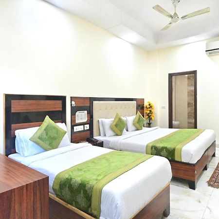 Hotel Emporio View - New Delhi Railway Station - Paharganj Luaran gambar