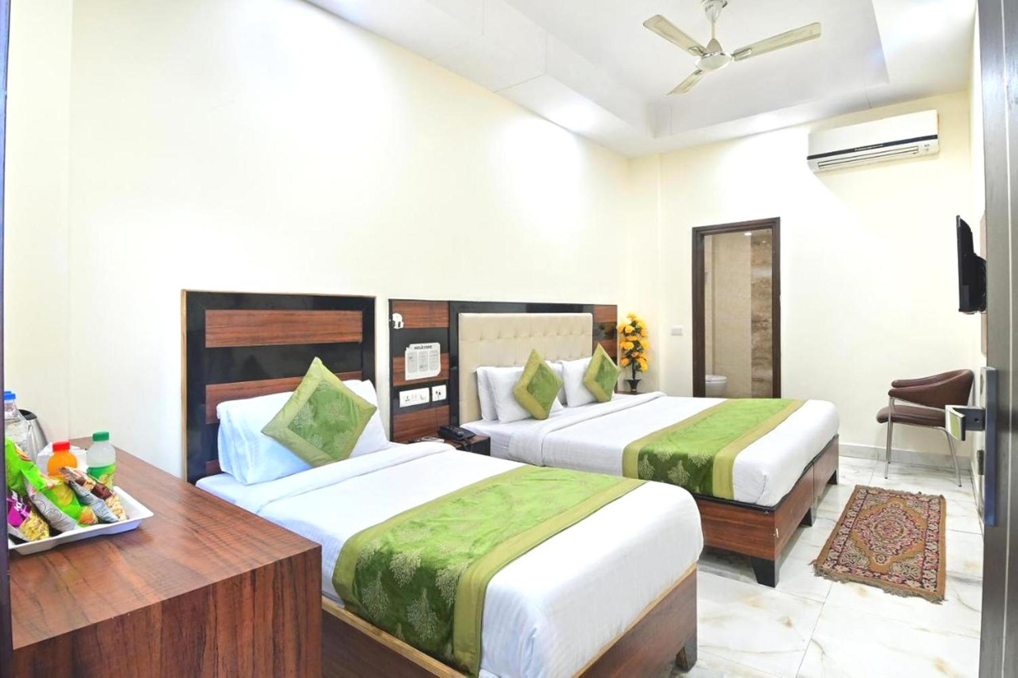 Hotel Emporio View - New Delhi Railway Station - Paharganj Luaran gambar