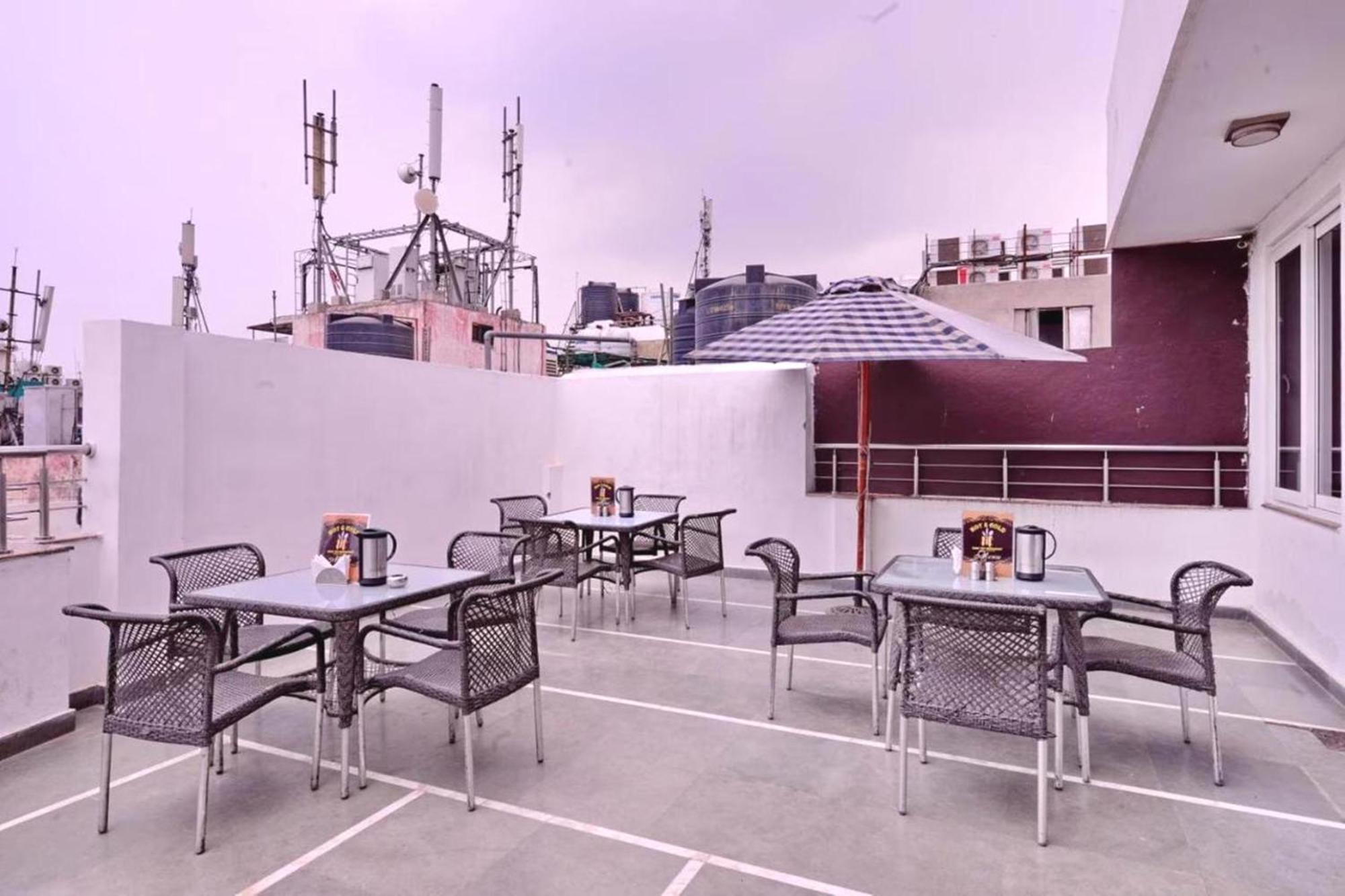 Hotel Emporio View - New Delhi Railway Station - Paharganj Luaran gambar