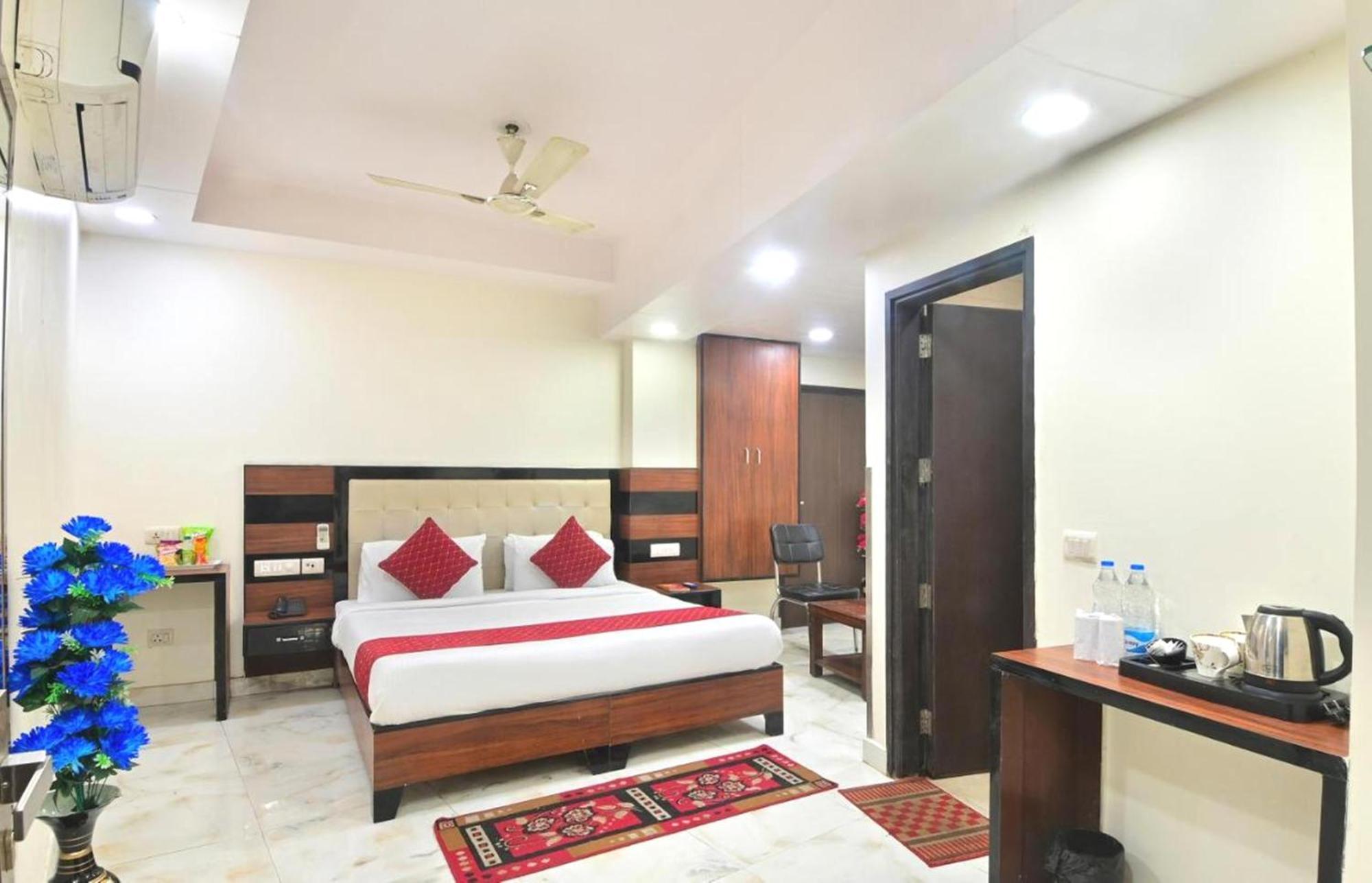 Hotel Emporio View - New Delhi Railway Station - Paharganj Luaran gambar