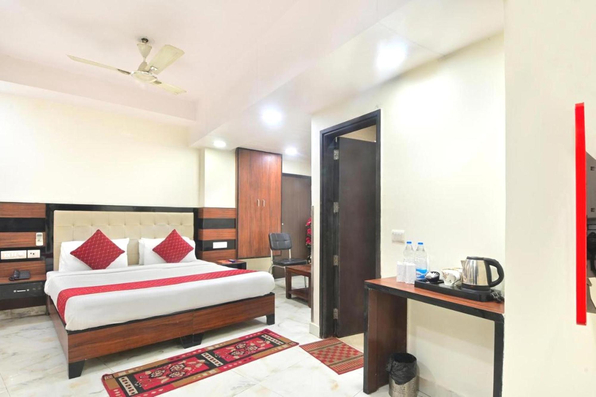 Hotel Emporio View - New Delhi Railway Station - Paharganj Luaran gambar