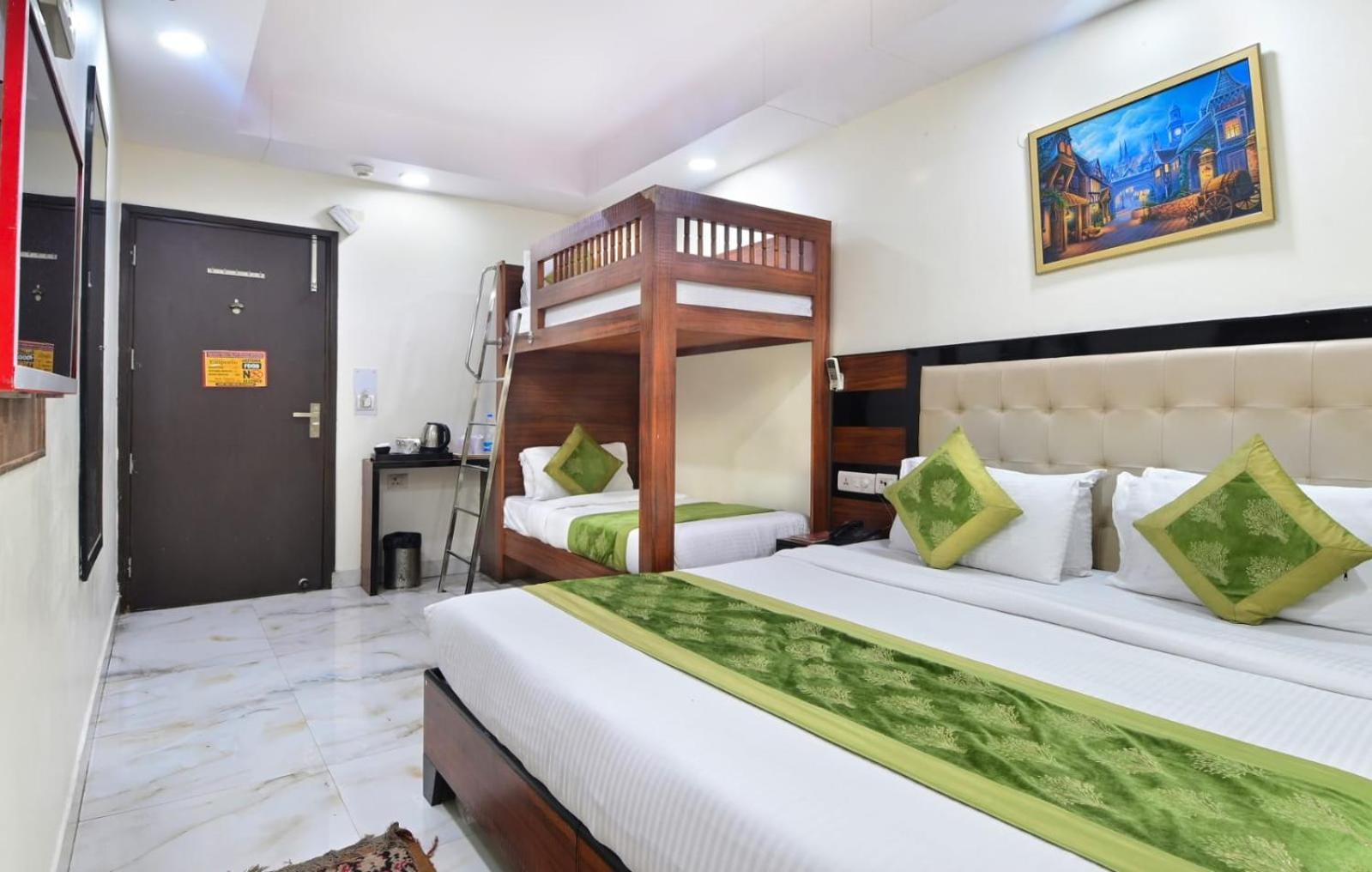 Hotel Emporio View - New Delhi Railway Station - Paharganj Luaran gambar