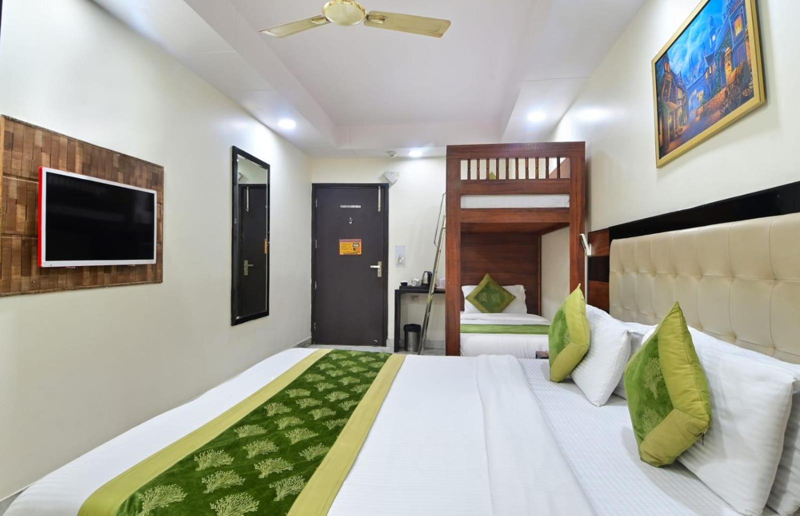 Hotel Emporio View - New Delhi Railway Station - Paharganj Luaran gambar
